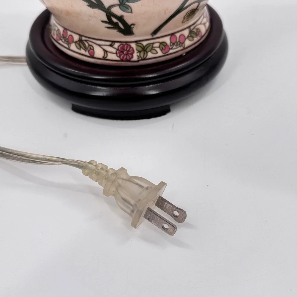 Chinoiserie Floral Ginger Jar Table Lamp with Crackle Glaze